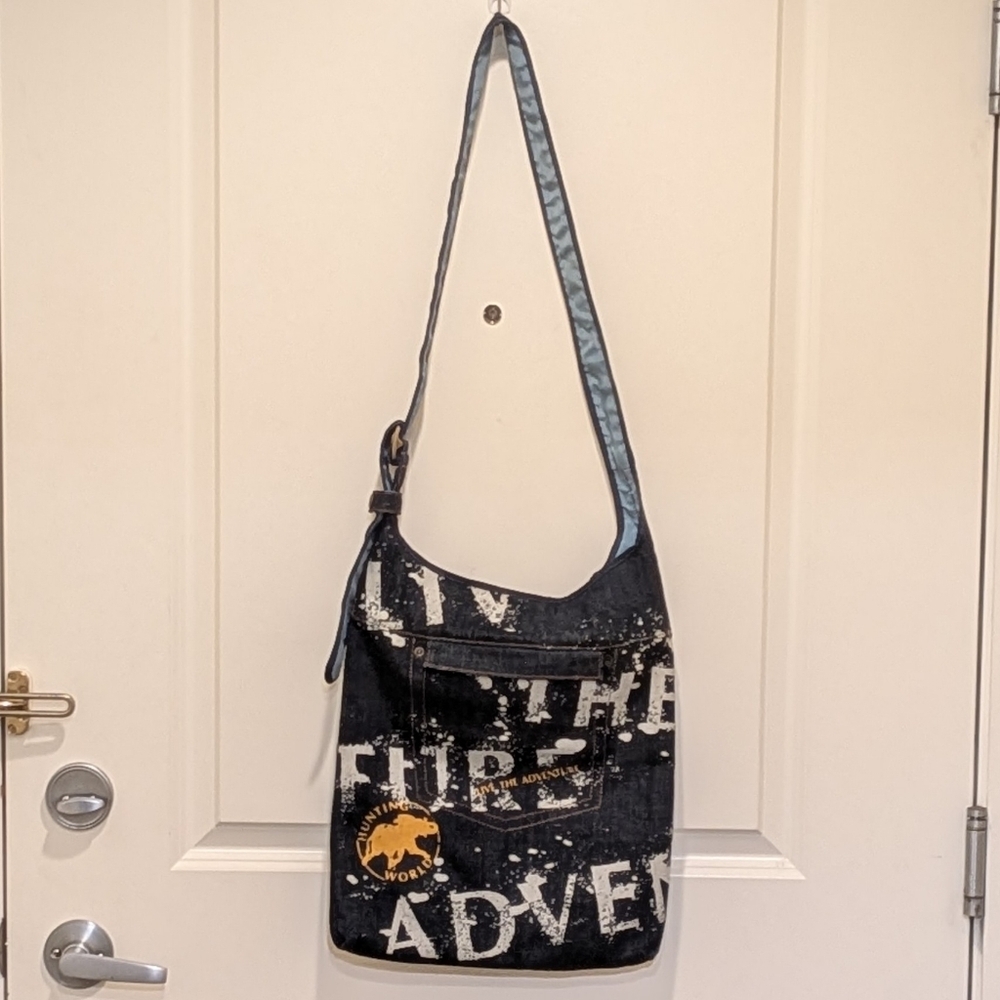 NWOT Hunting World Denim Tote Bag with Blue Ocean Lining